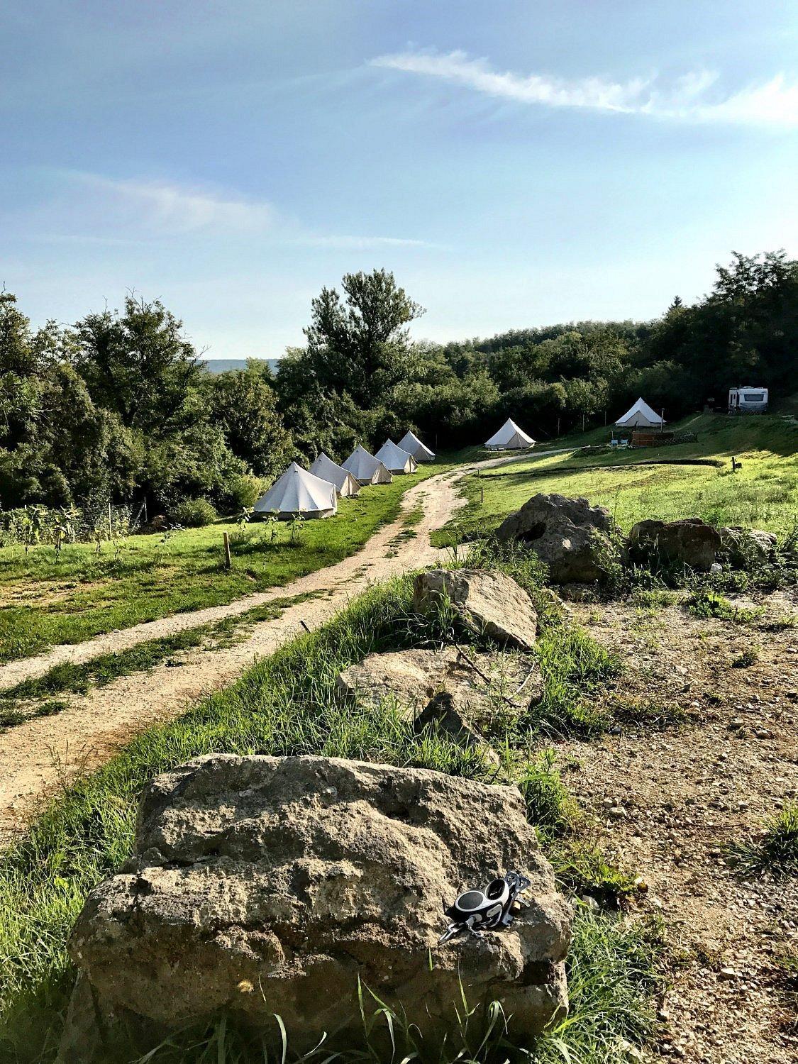 Glamp-inn Camping
